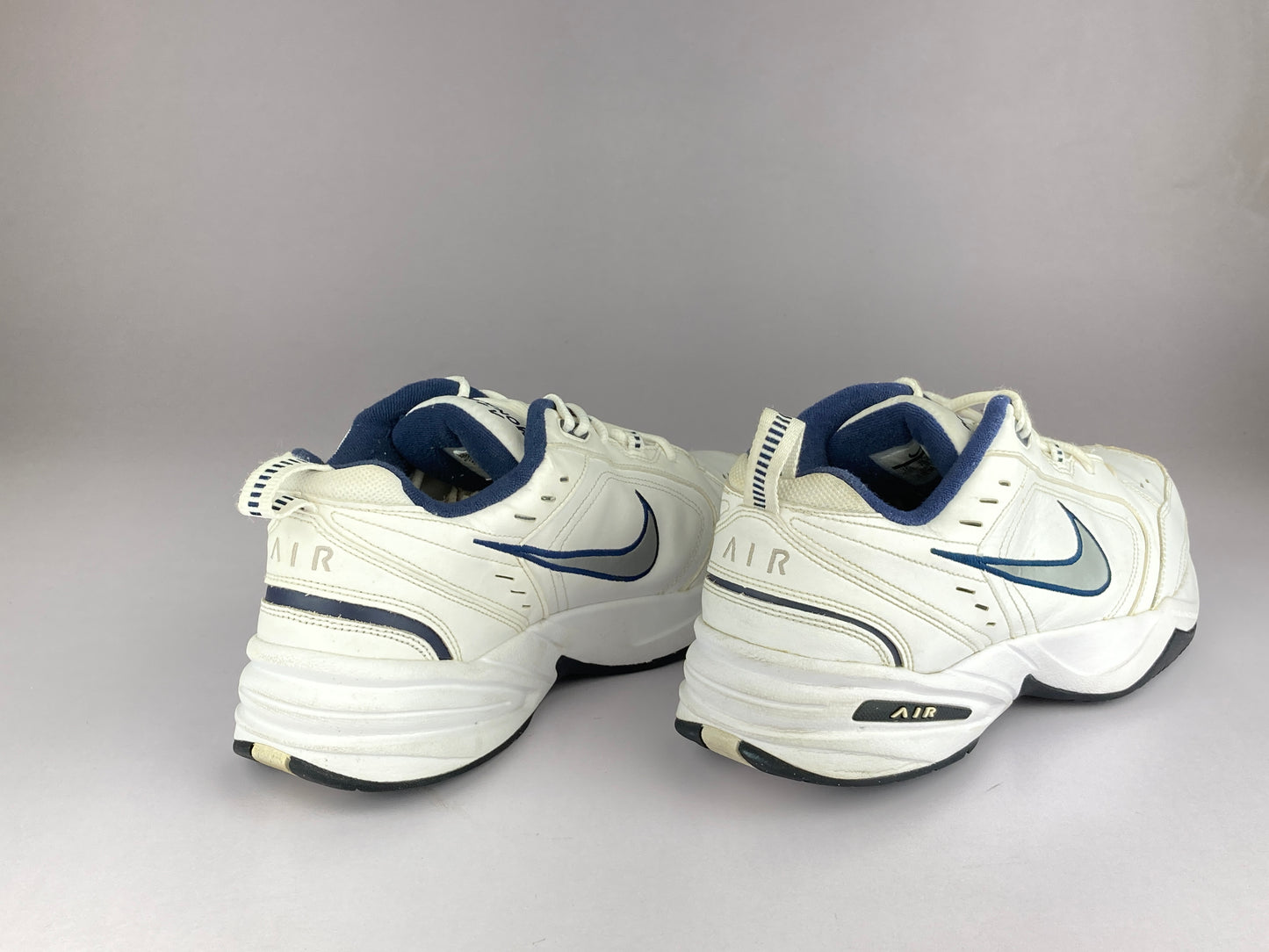 Shoes that are available online in Pakistan at athleticorner.com