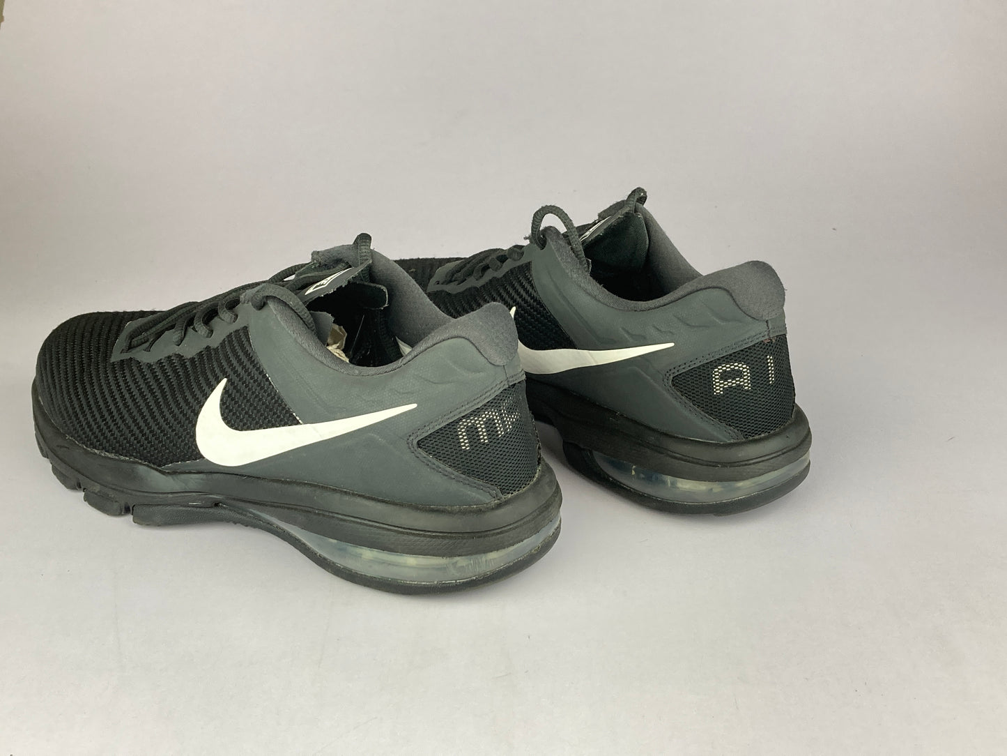 Shoes that are available online in Pakistan at athleticorner.com