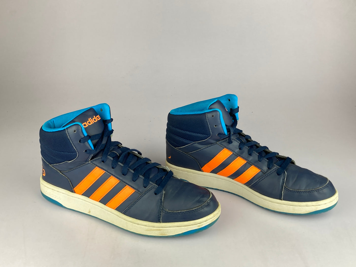 Shoes that are available online in Pakistan at athleticorner.com