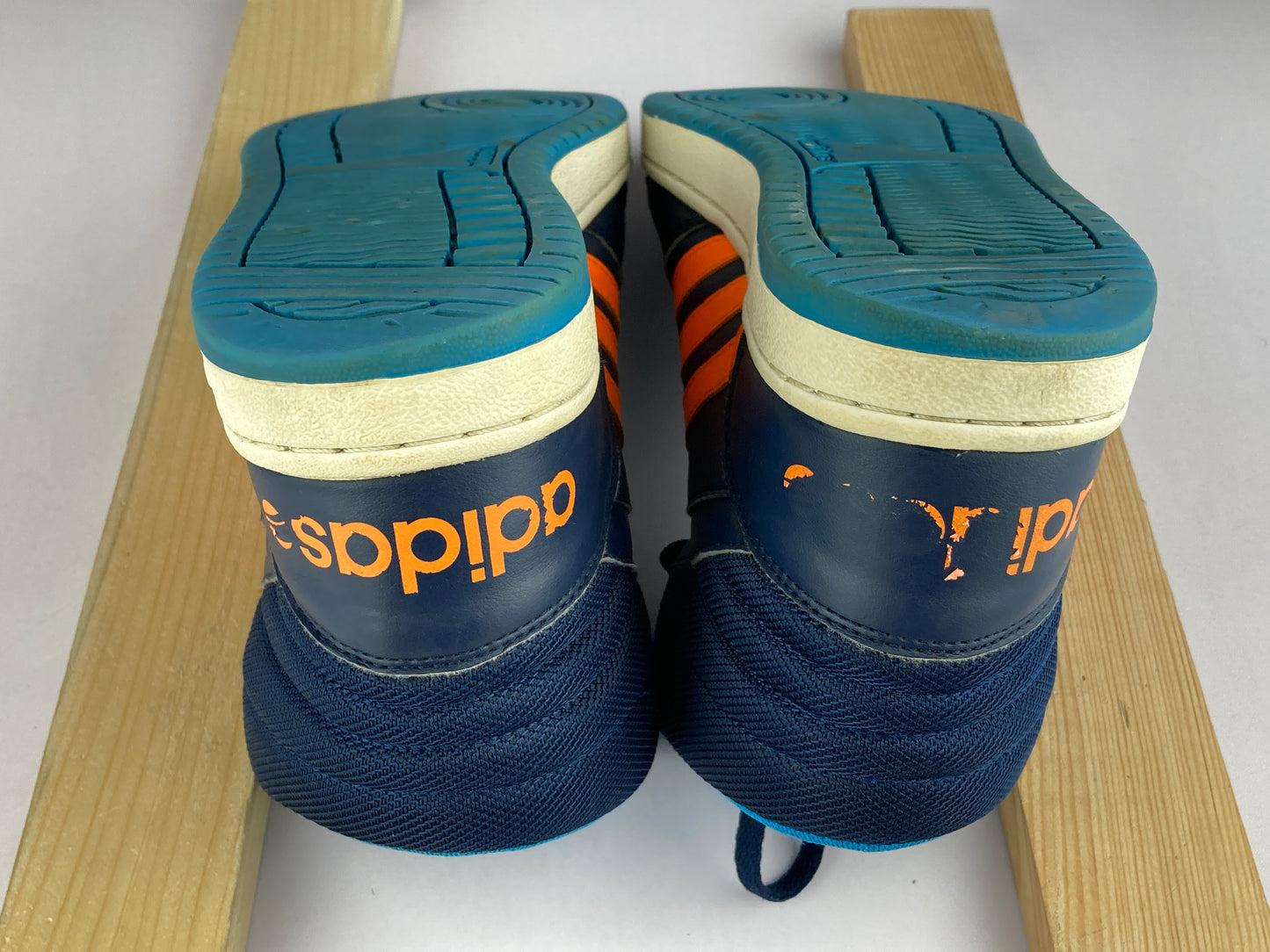 Shoes that are available online in Pakistan at athleticorner.com