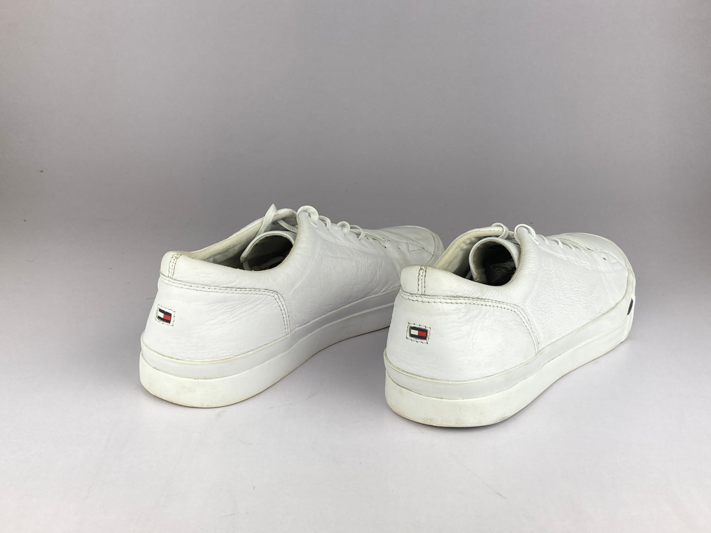 Shoes that are available online in Pakistan at athleticorner.com