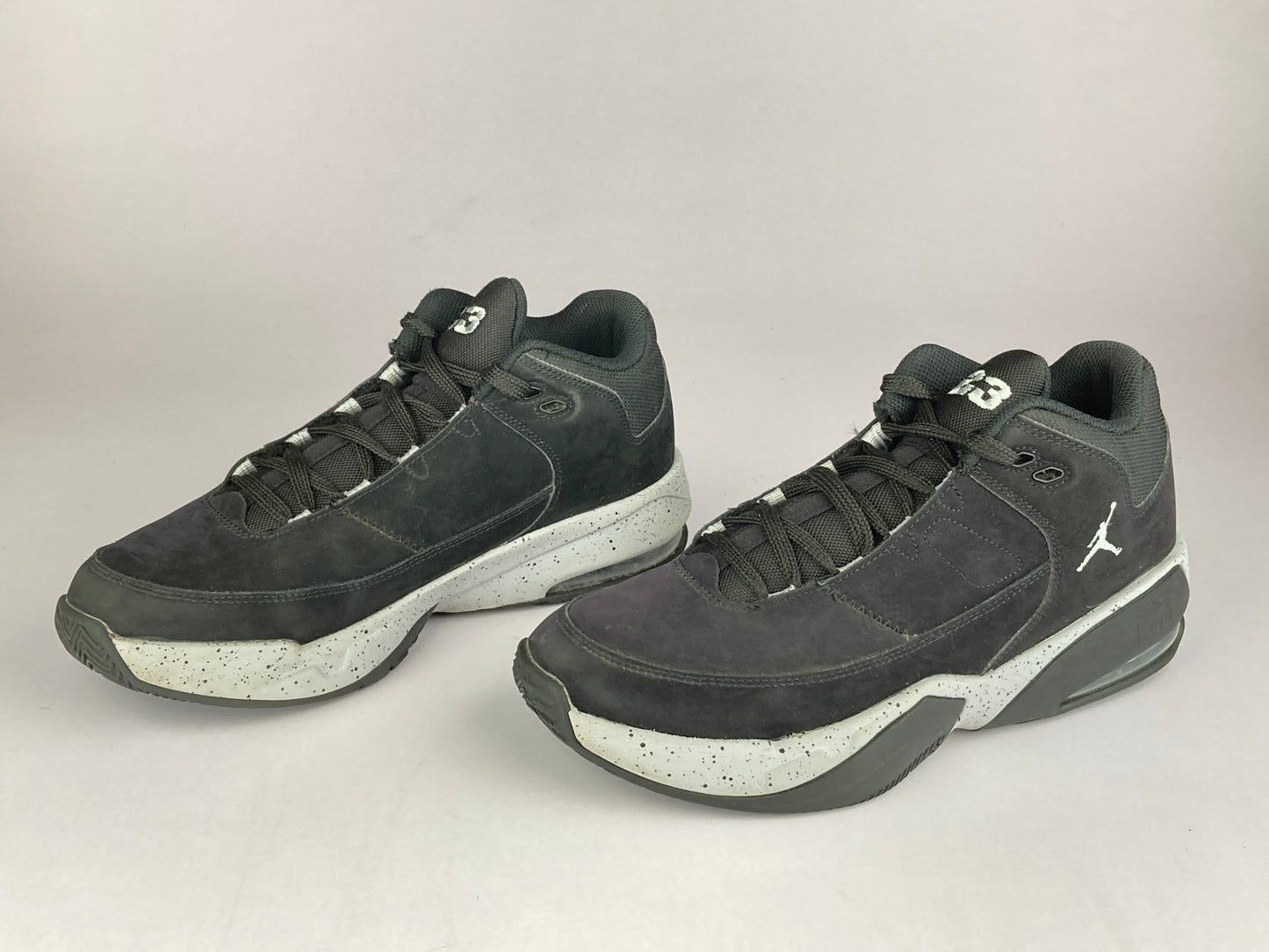 Nike Jordan Max Aura 3 'Black Oreo' cz4167-002-Basketball-Athletic Corner