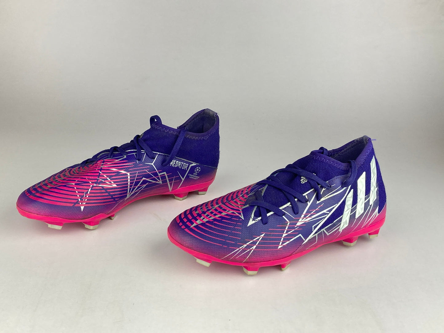 Shoes that are available online in Pakistan at athleticorner.com
