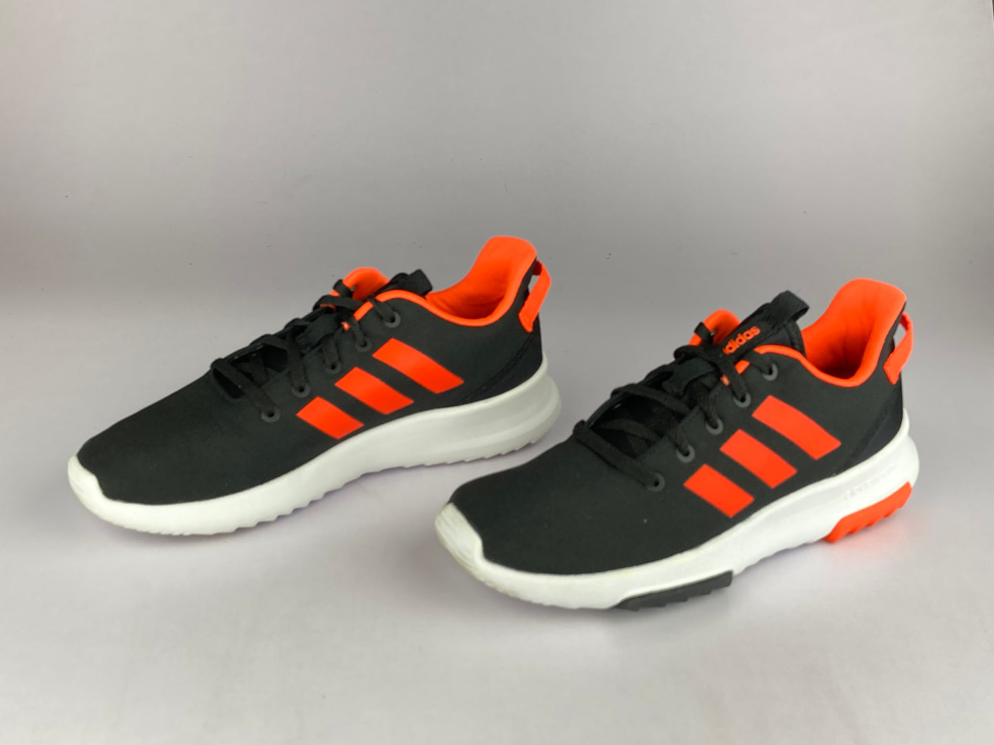 Shoes that are available online in Pakistan at athleticorner.com