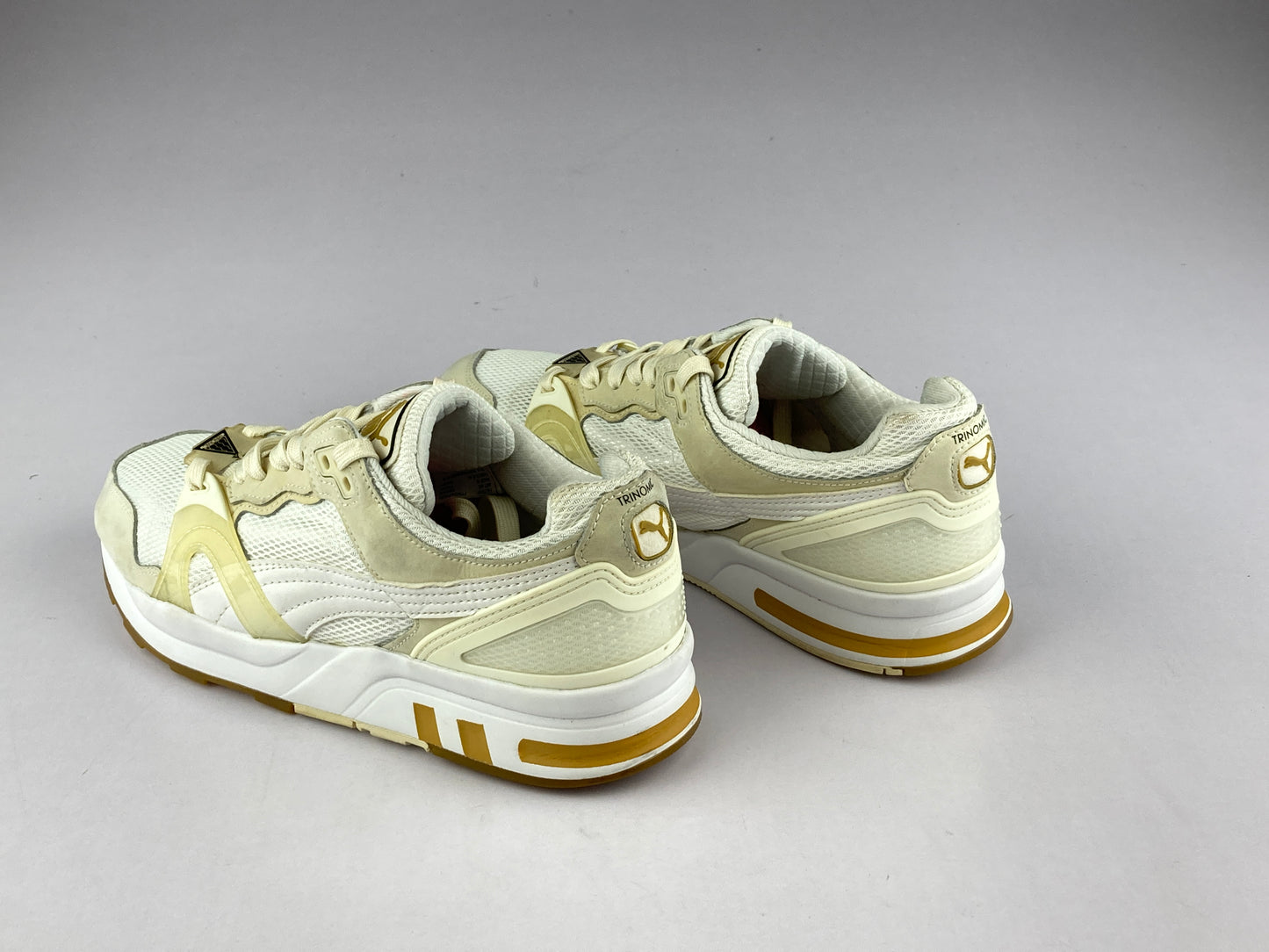 Shoes that are available online in Pakistan at athleticorner.com