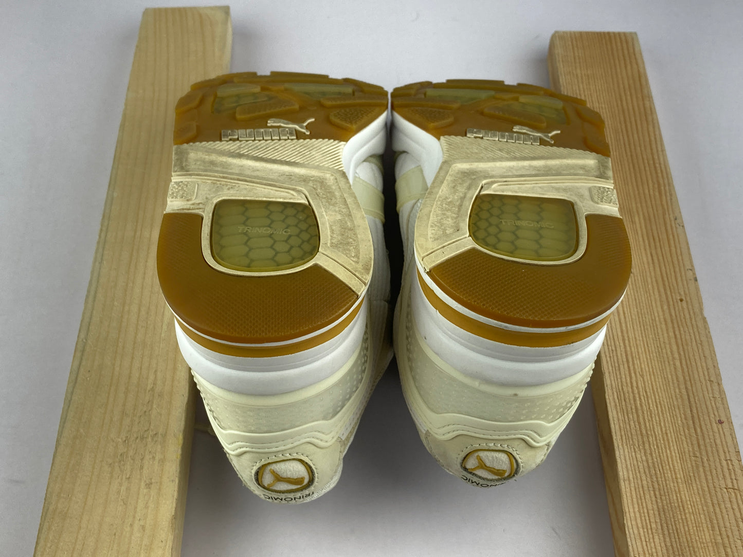 Shoes that are available online in Pakistan at athleticorner.com