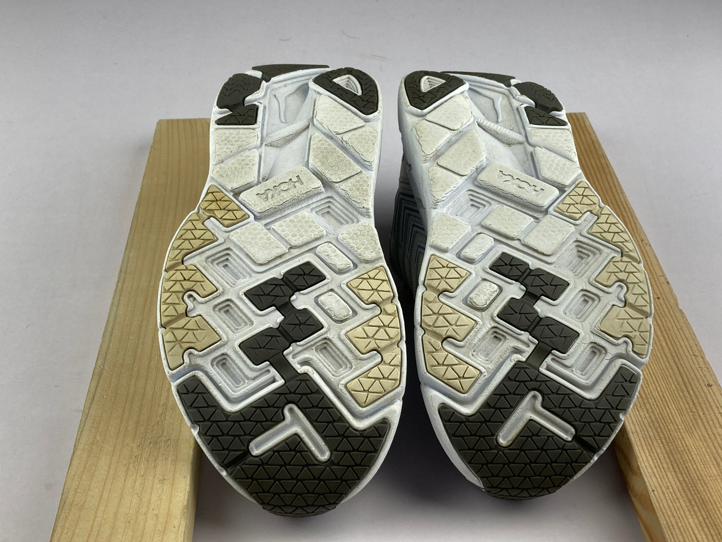 Hoka Wmns Clifton 4 'White/Silver'-Running-Athletic Corner