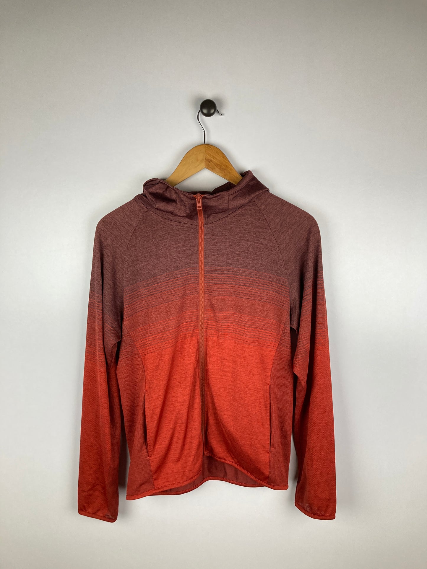 Uniqlo Hoodie Maroon Red |Dri-Fit| Zipper