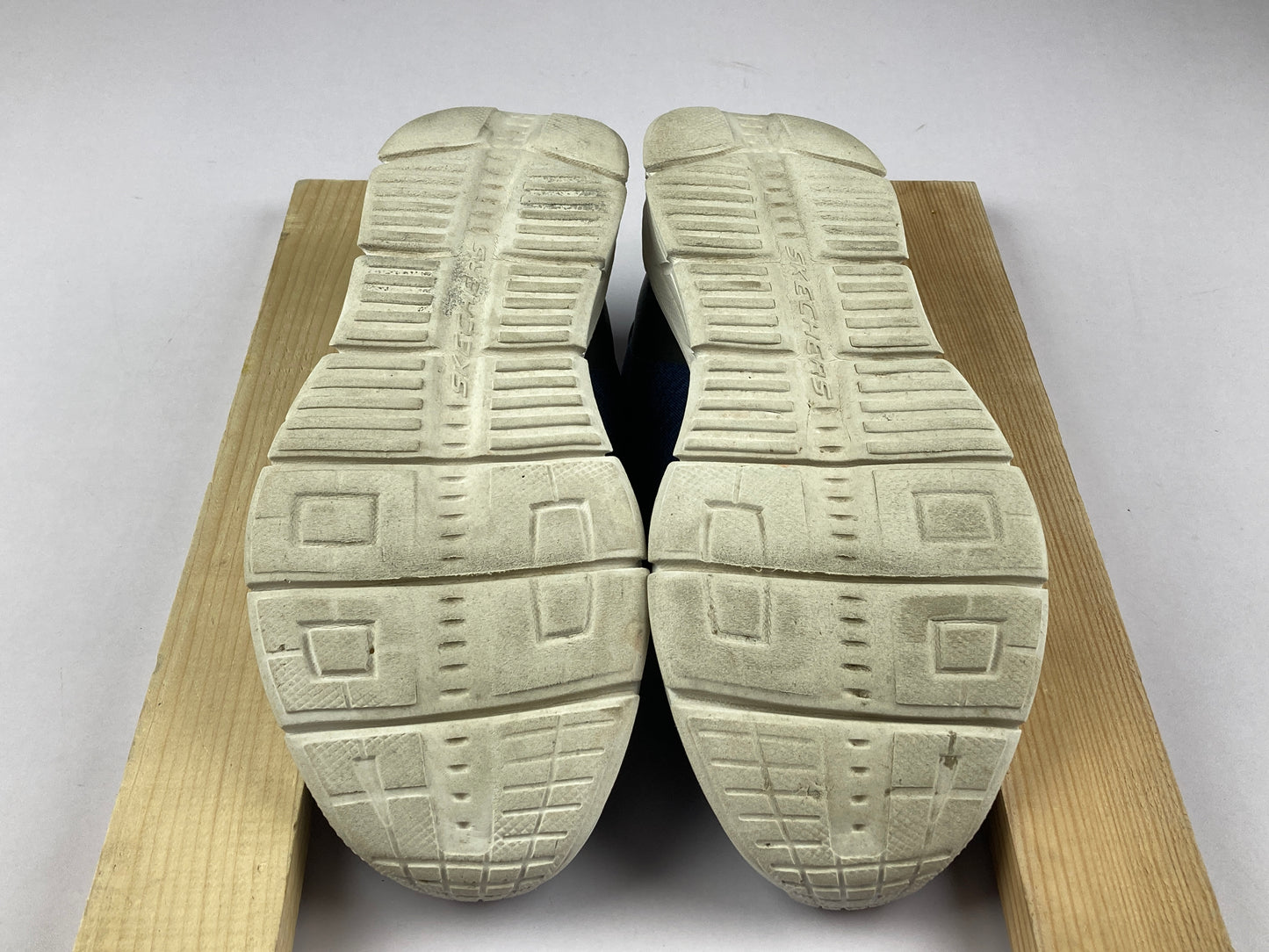 Shoes that are available online in Pakistan at athleticorner.com