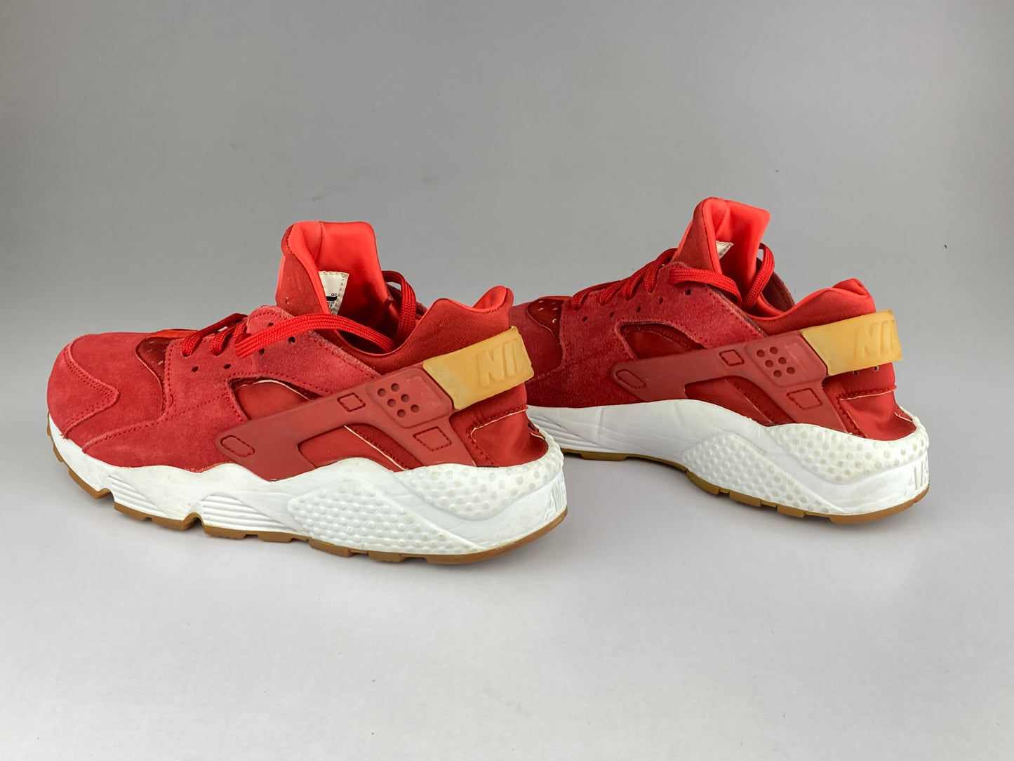 Nike Air Huarache Run Sd 'Gym Red Speed Red' aa0524-601-Sneakers-Athletic Corner