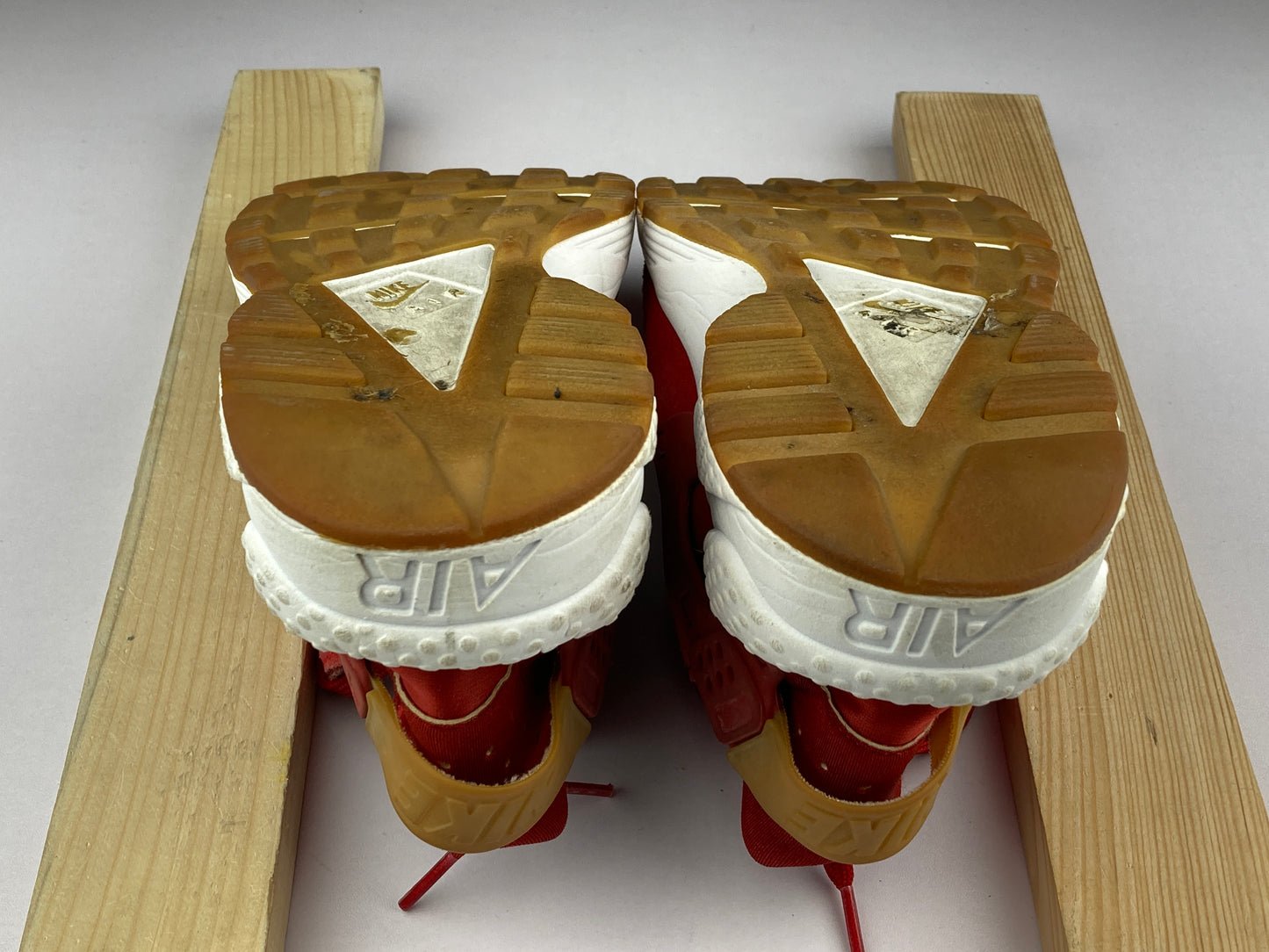 Nike Air Huarache Run Sd 'Gym Red Speed Red' aa0524-601-Sneakers-Athletic Corner