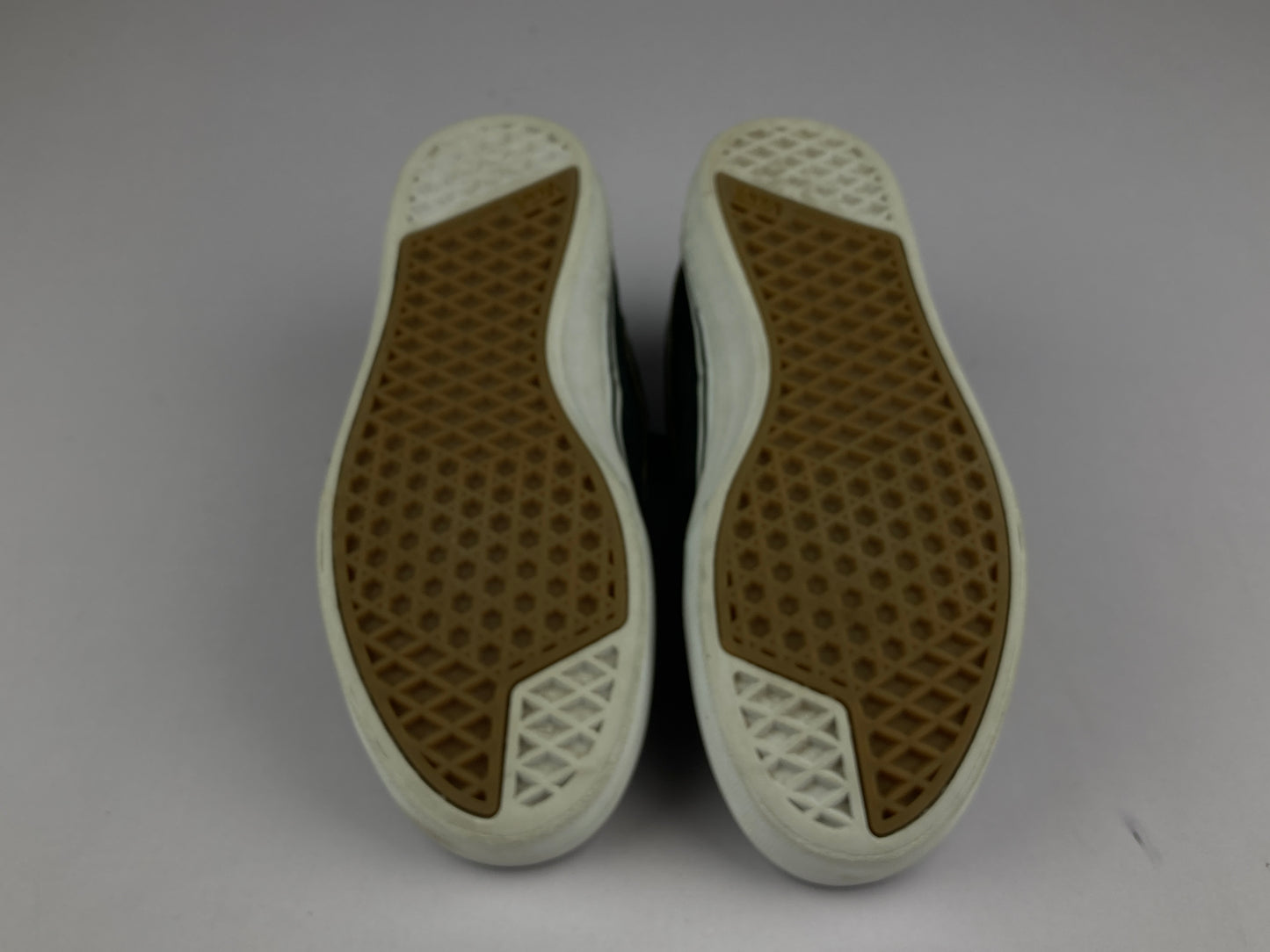 Vans Ultracush Pro 'Black/Gold'-Casual-Athletic Corner