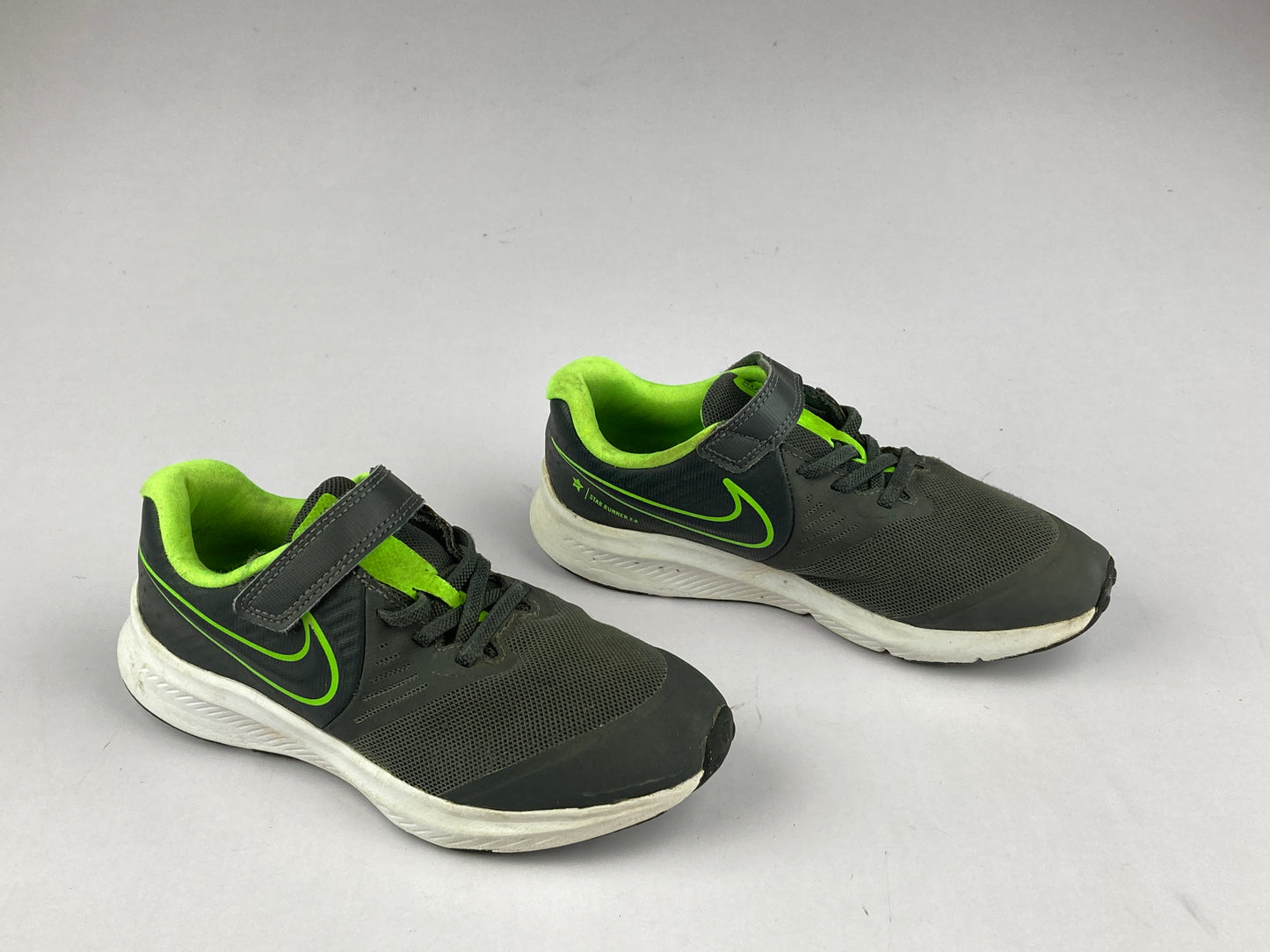 Shoes that are available online in Pakistan at athleticorner.com