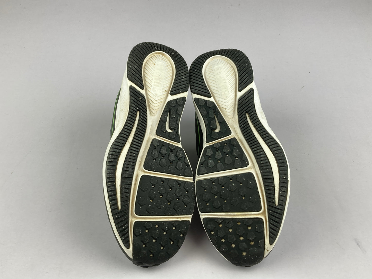 Shoes that are available online in Pakistan at athleticorner.com