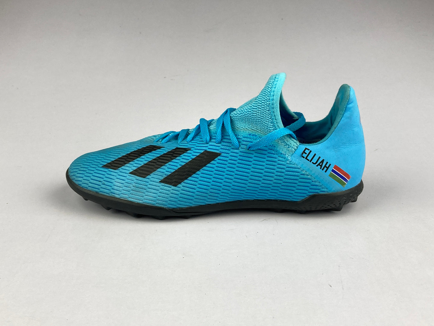 Shoes that are available online in Pakistan at athleticorner.com