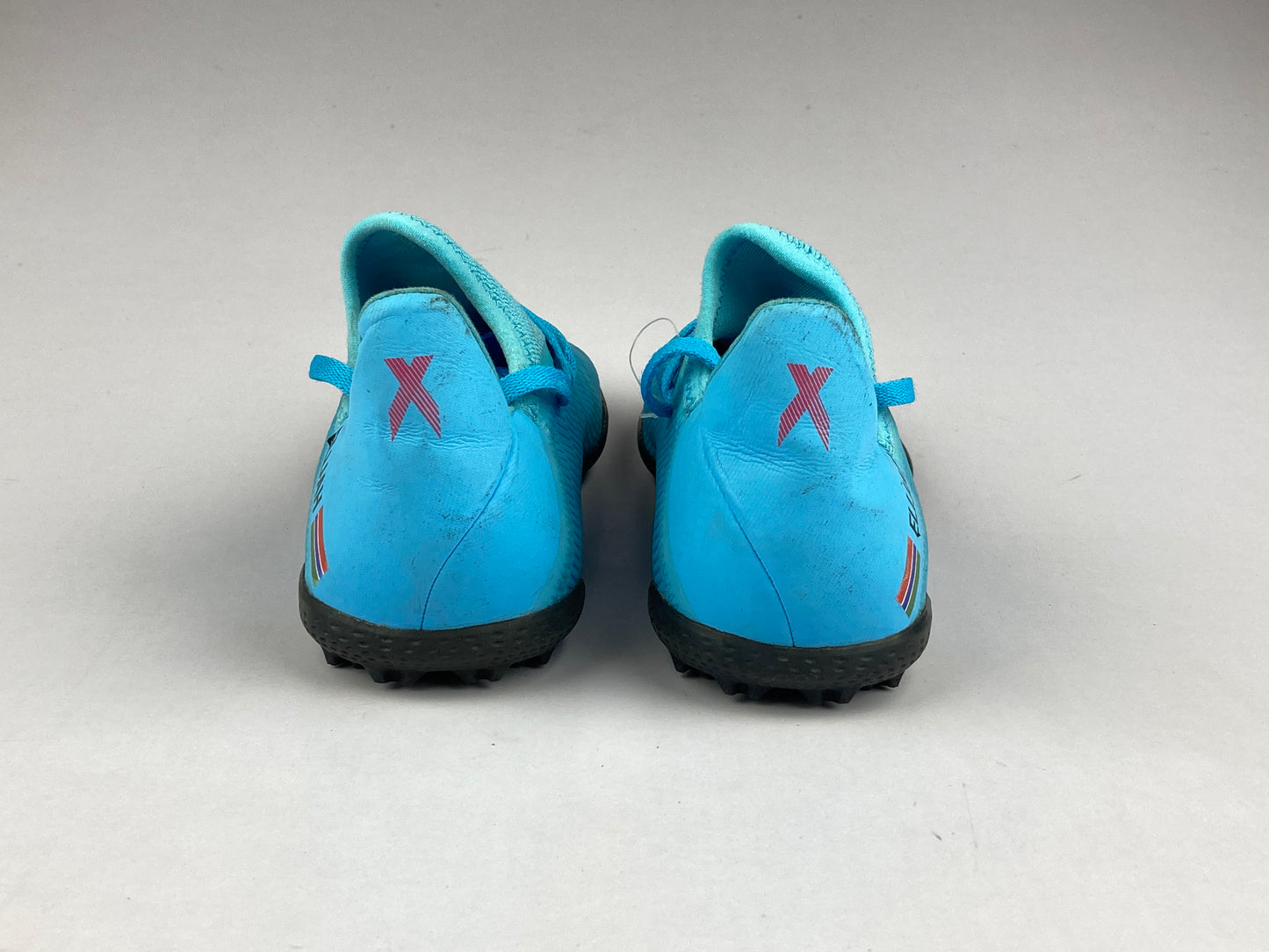 Shoes that are available online in Pakistan at athleticorner.com
