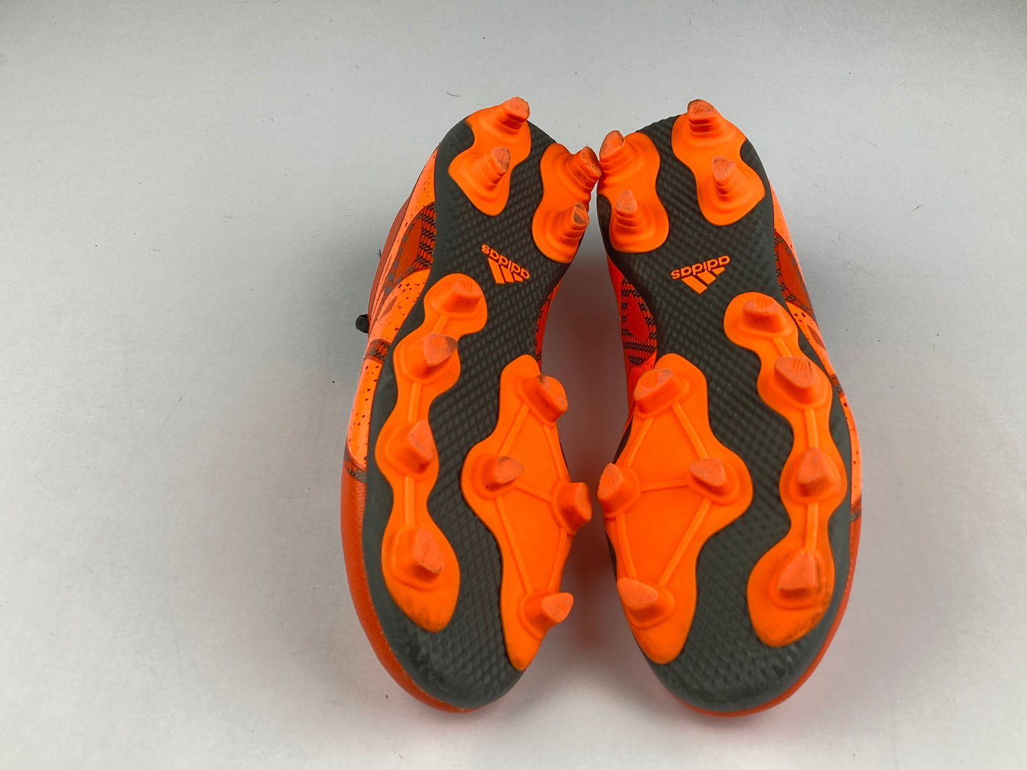 Shoes that are available online in Pakistan at athleticorner.com