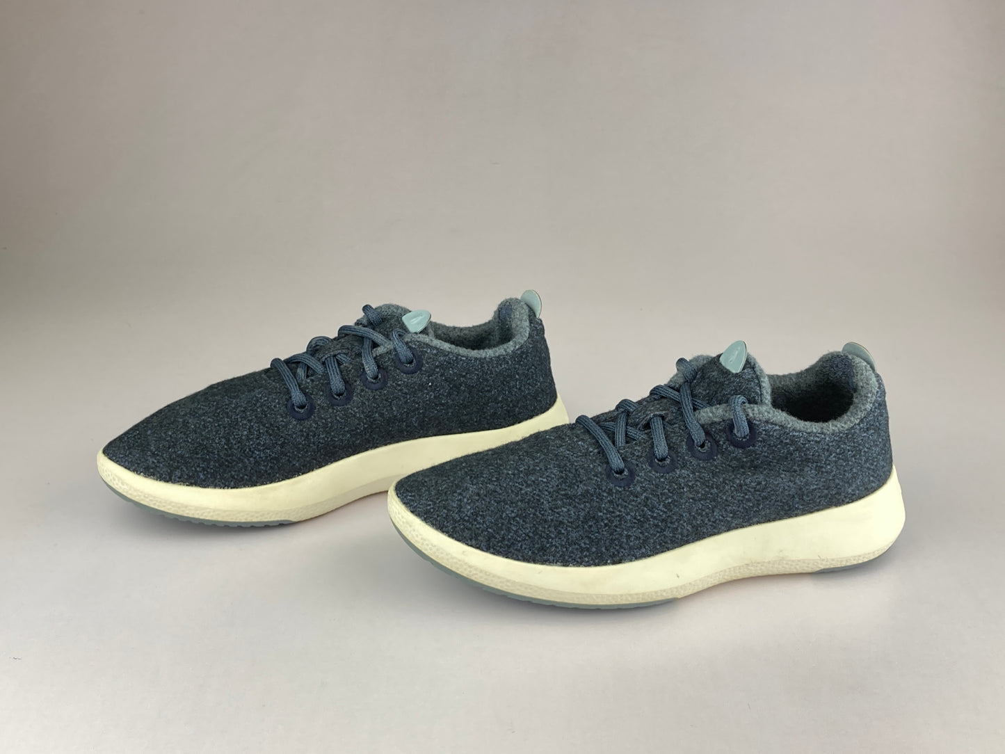 Shoes that are available online in Pakistan at athleticorner.com