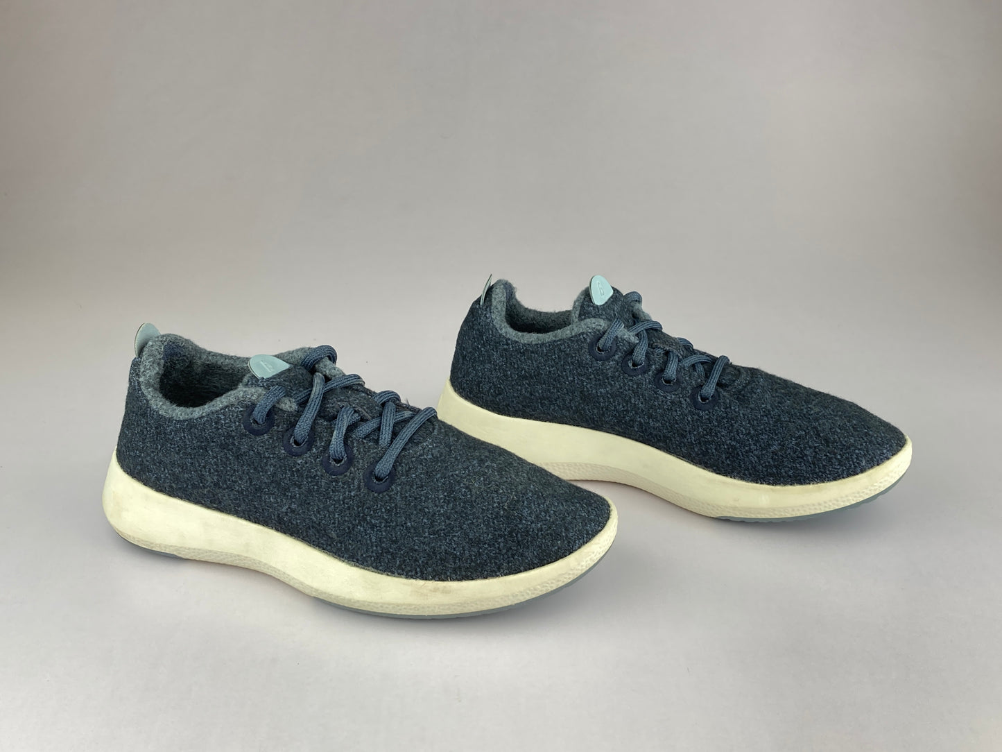 Shoes that are available online in Pakistan at athleticorner.com