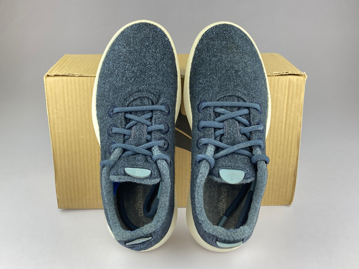 Shoes that are available online in Pakistan at athleticorner.com