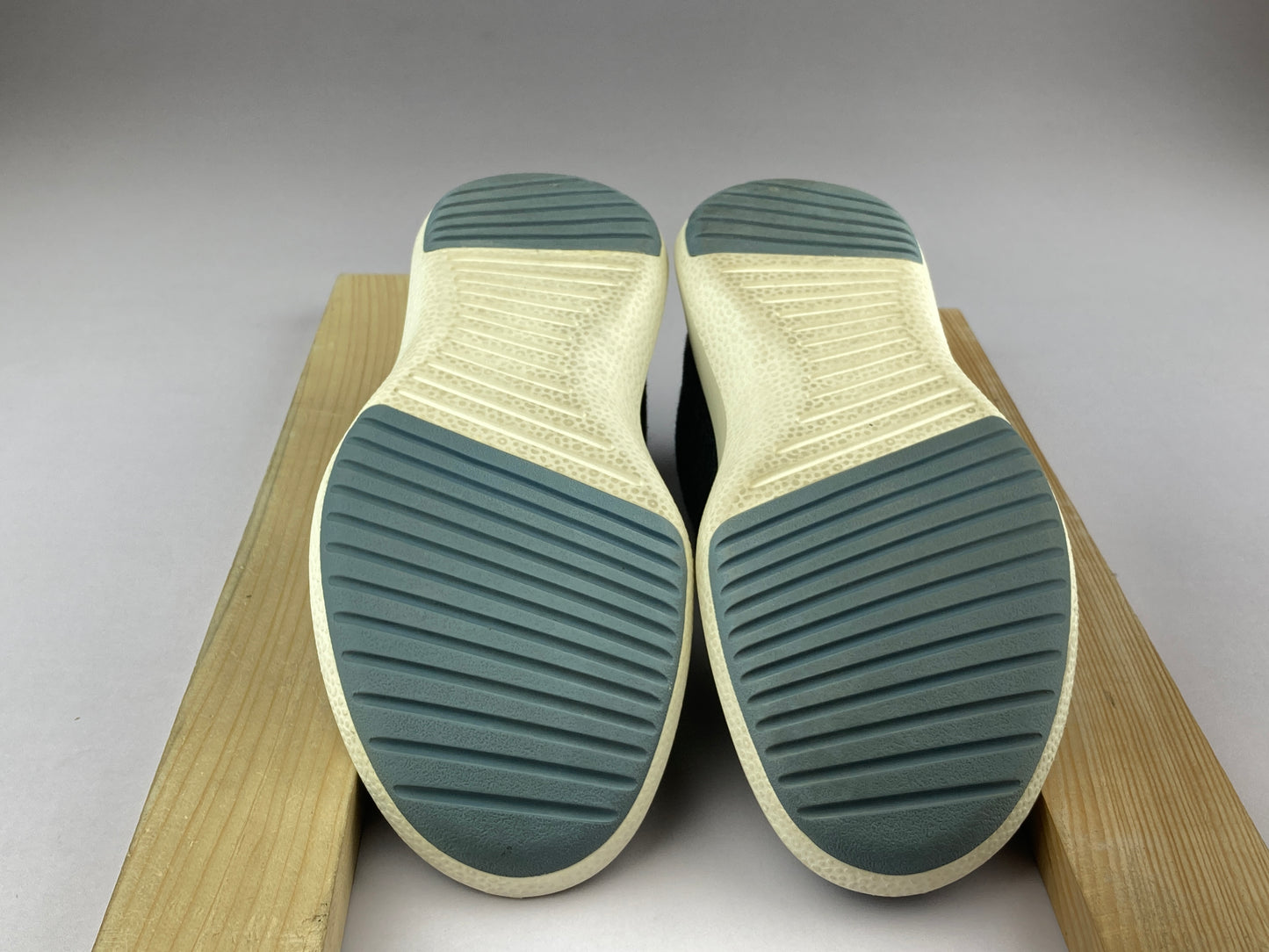 Shoes that are available online in Pakistan at athleticorner.com
