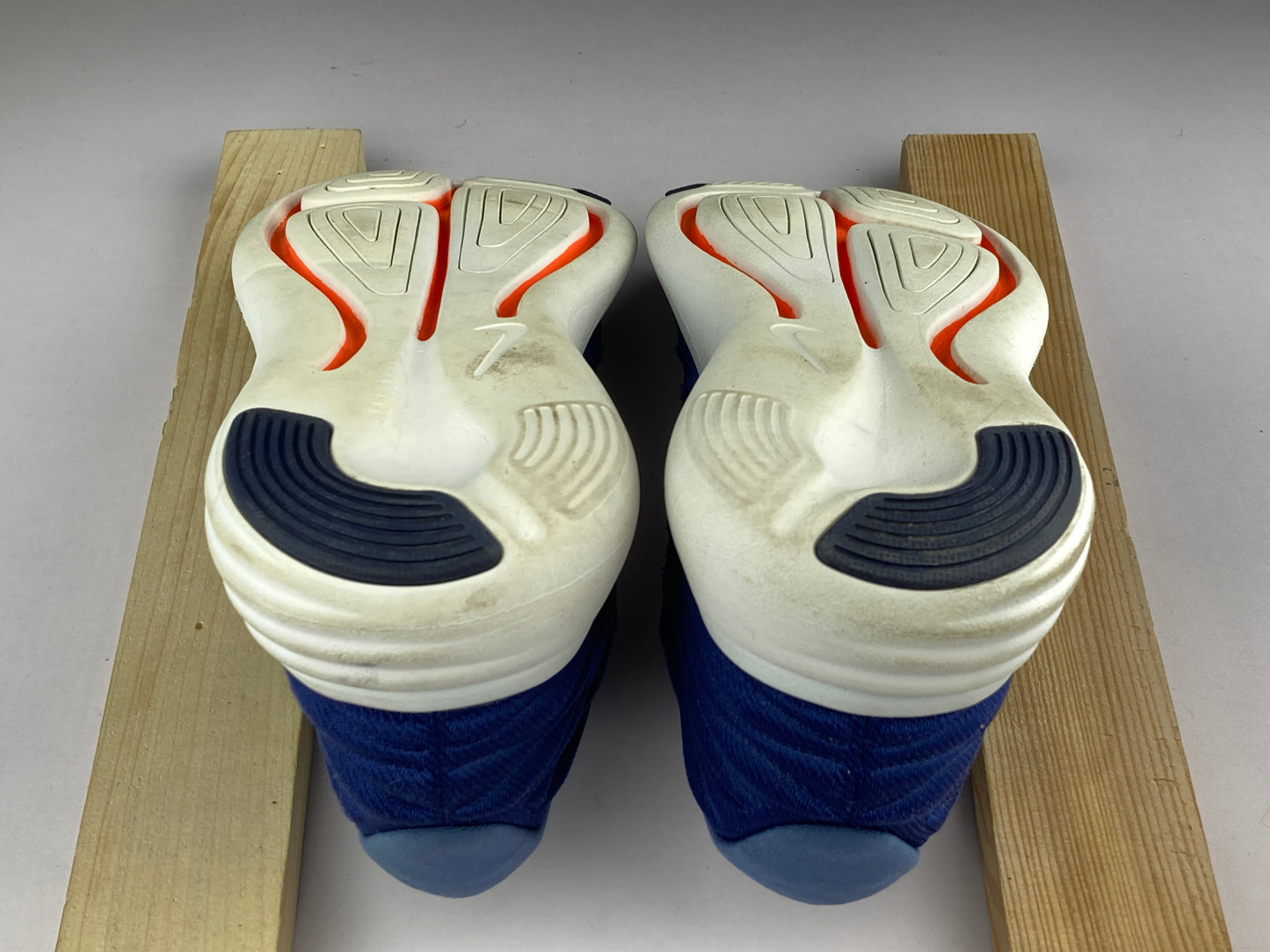 Shoes that are available online in Pakistan at athleticorner.com