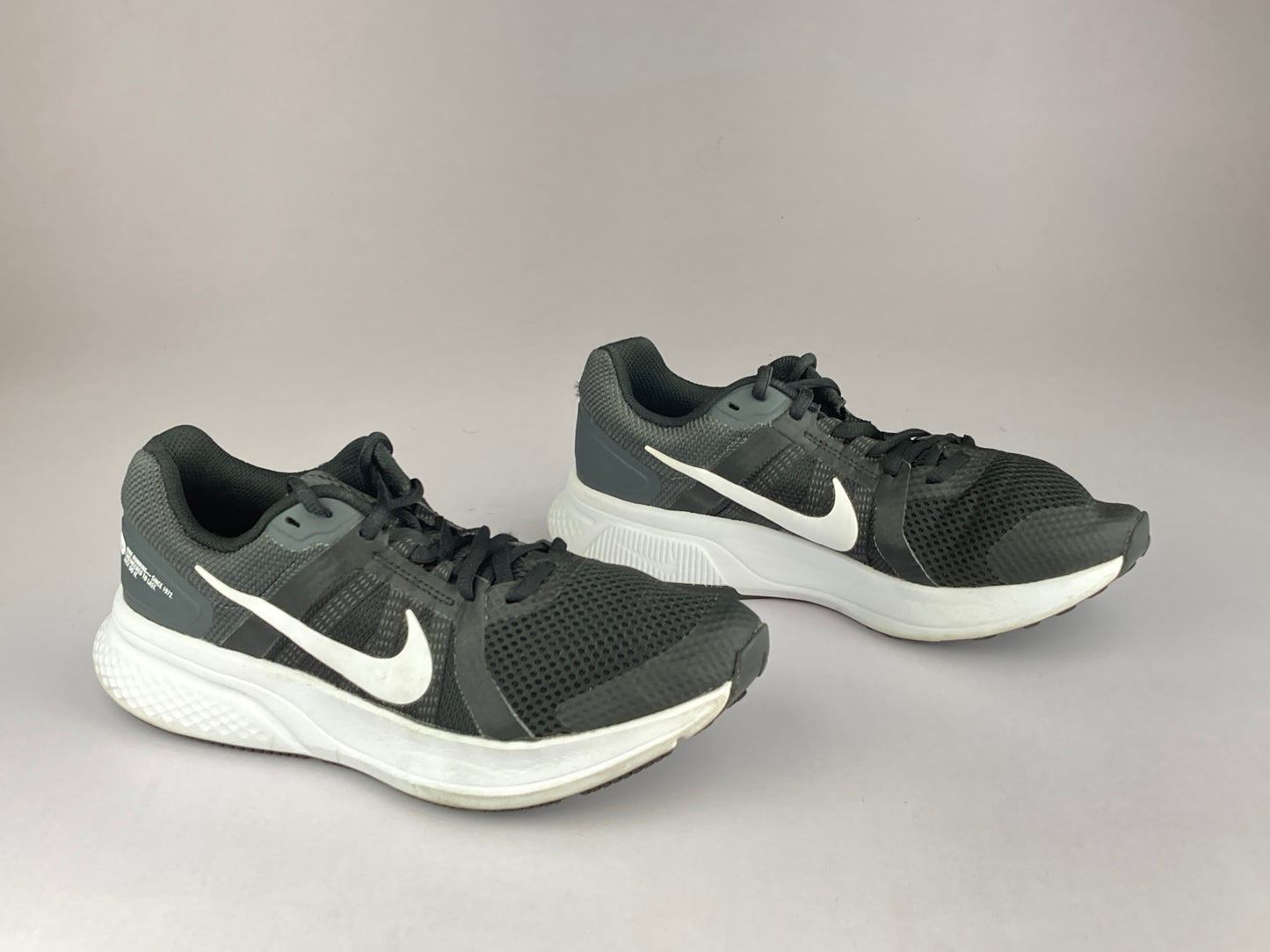 Shoes that are available online in Pakistan at athleticorner.com