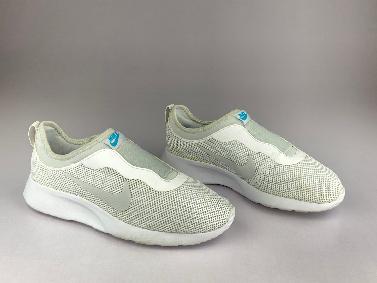 Nike Wmns Tanjun Slip 'White Pure Platinum' 902866-101-Running-Athletic Corner