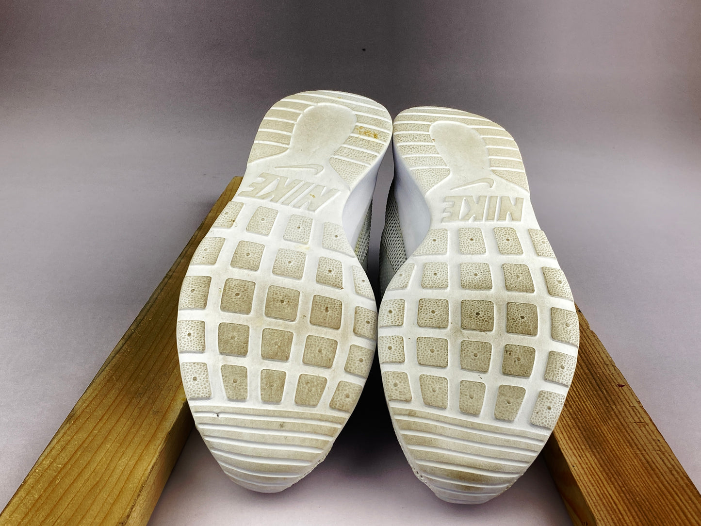 Nike Wmns Tanjun Slip 'White Pure Platinum' 902866-101-Running-Athletic Corner