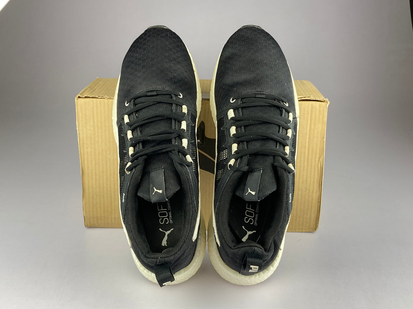 Shoes that are available online in Pakistan at athleticorner.com