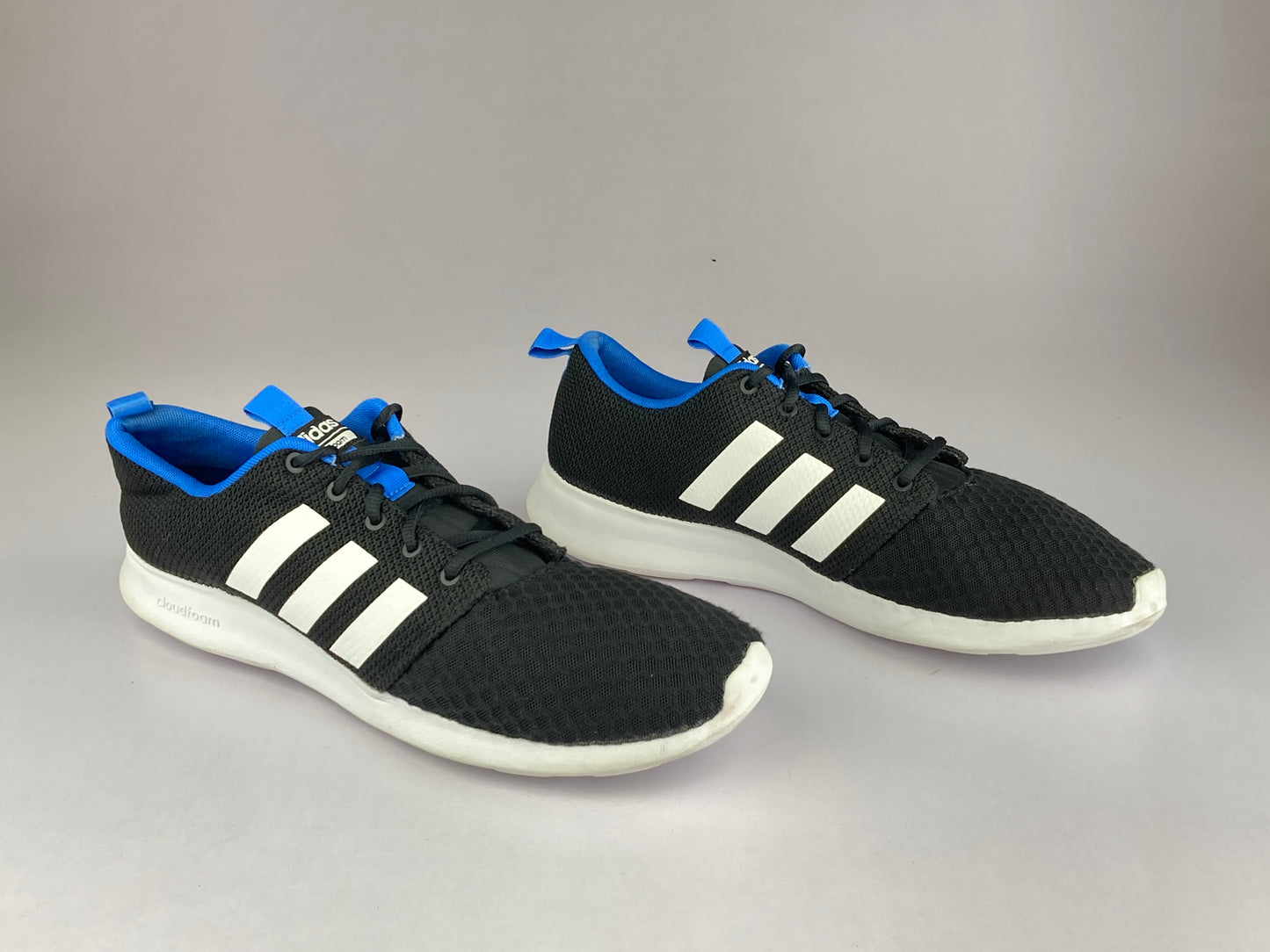 Shoes that are available online in Pakistan at athleticorner.com