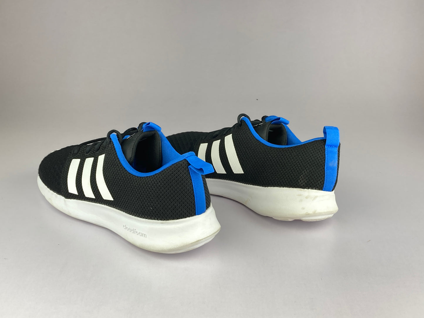 Shoes that are available online in Pakistan at athleticorner.com