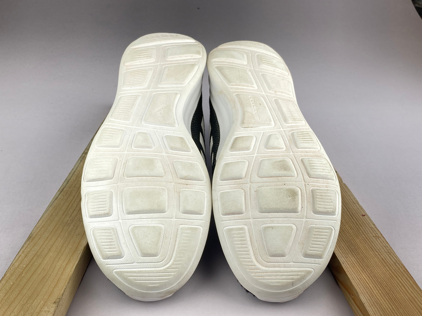 Shoes that are available online in Pakistan at athleticorner.com