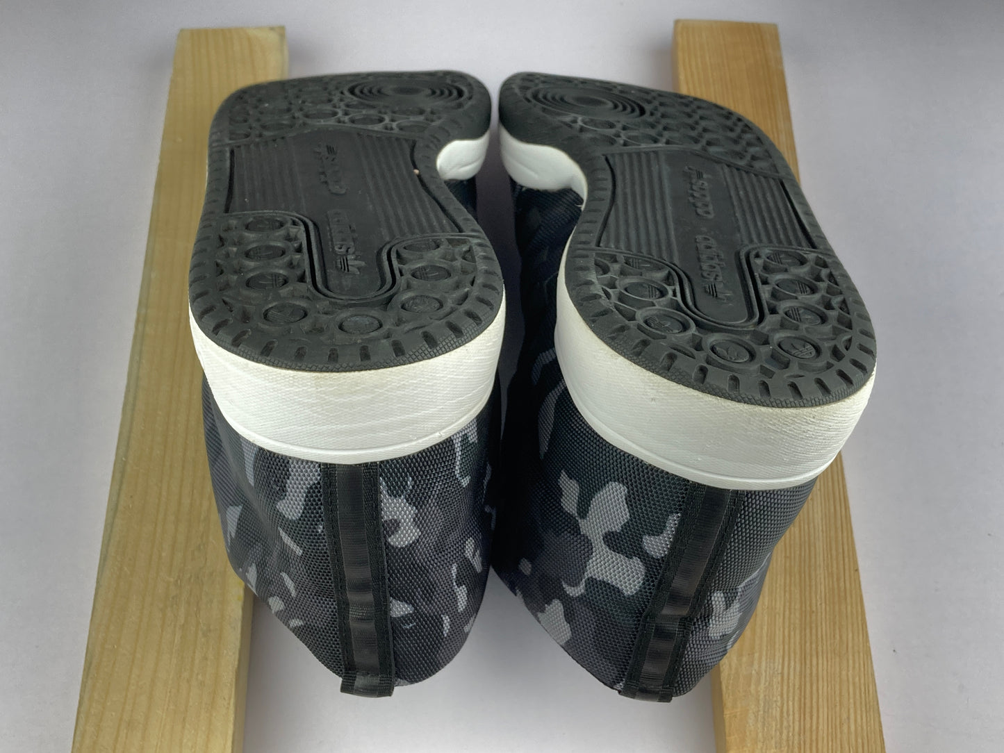 Shoes that are available online in Pakistan at athleticorner.com
