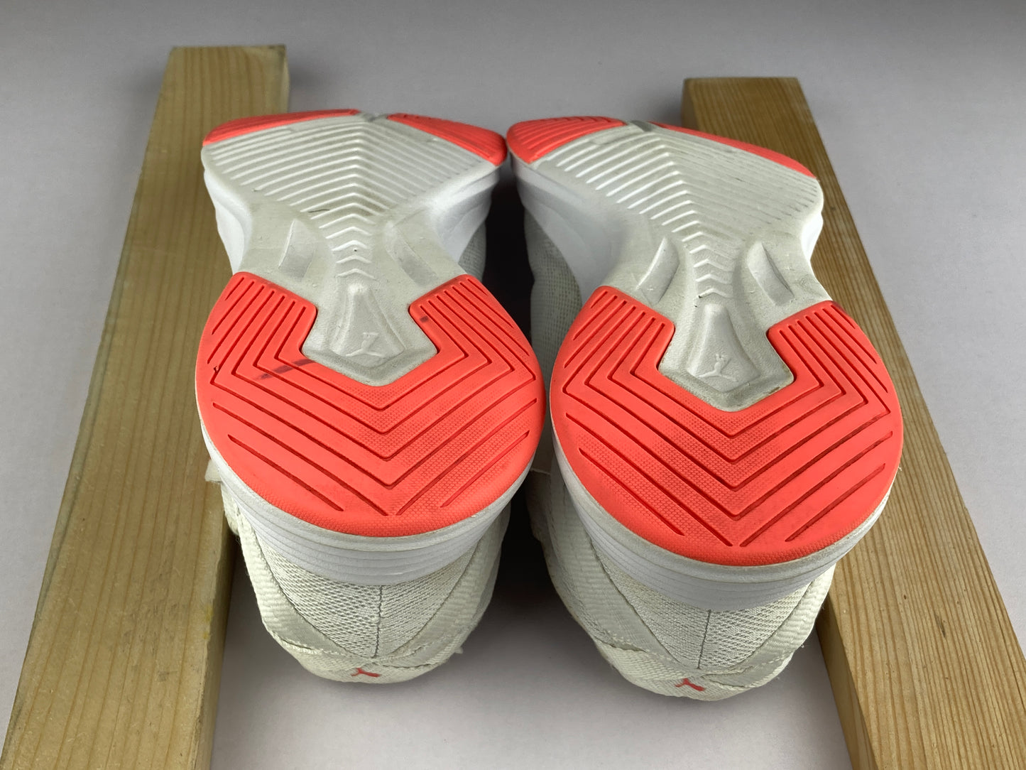 Shoes that are available online in Pakistan at athleticorner.com