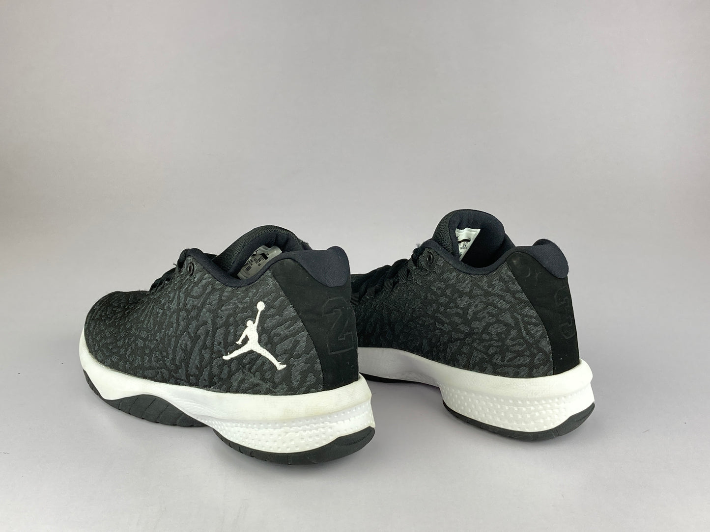 Shoes that are available online in Pakistan at athleticorner.com