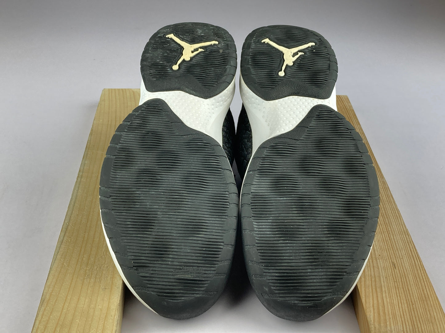 Shoes that are available online in Pakistan at athleticorner.com