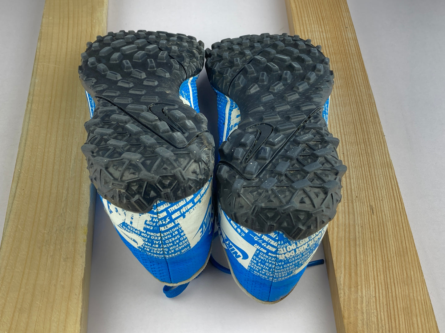 Shoes that are available online in Pakistan at athleticorner.com