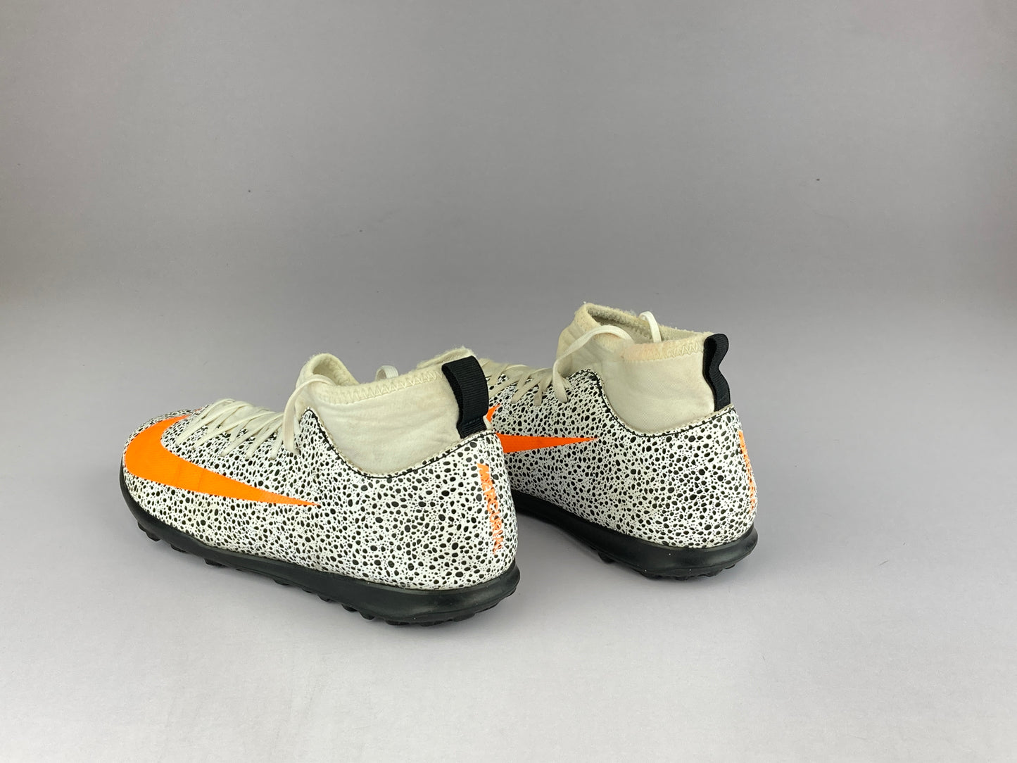 Shoes that are available online in Pakistan at athleticorner.com