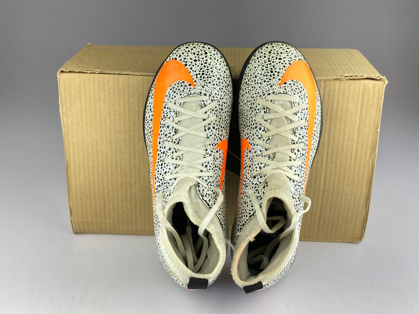 Shoes that are available online in Pakistan at athleticorner.com