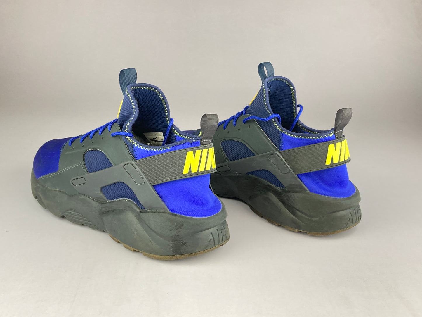 Shoes that are available online in Pakistan at athleticorner.com