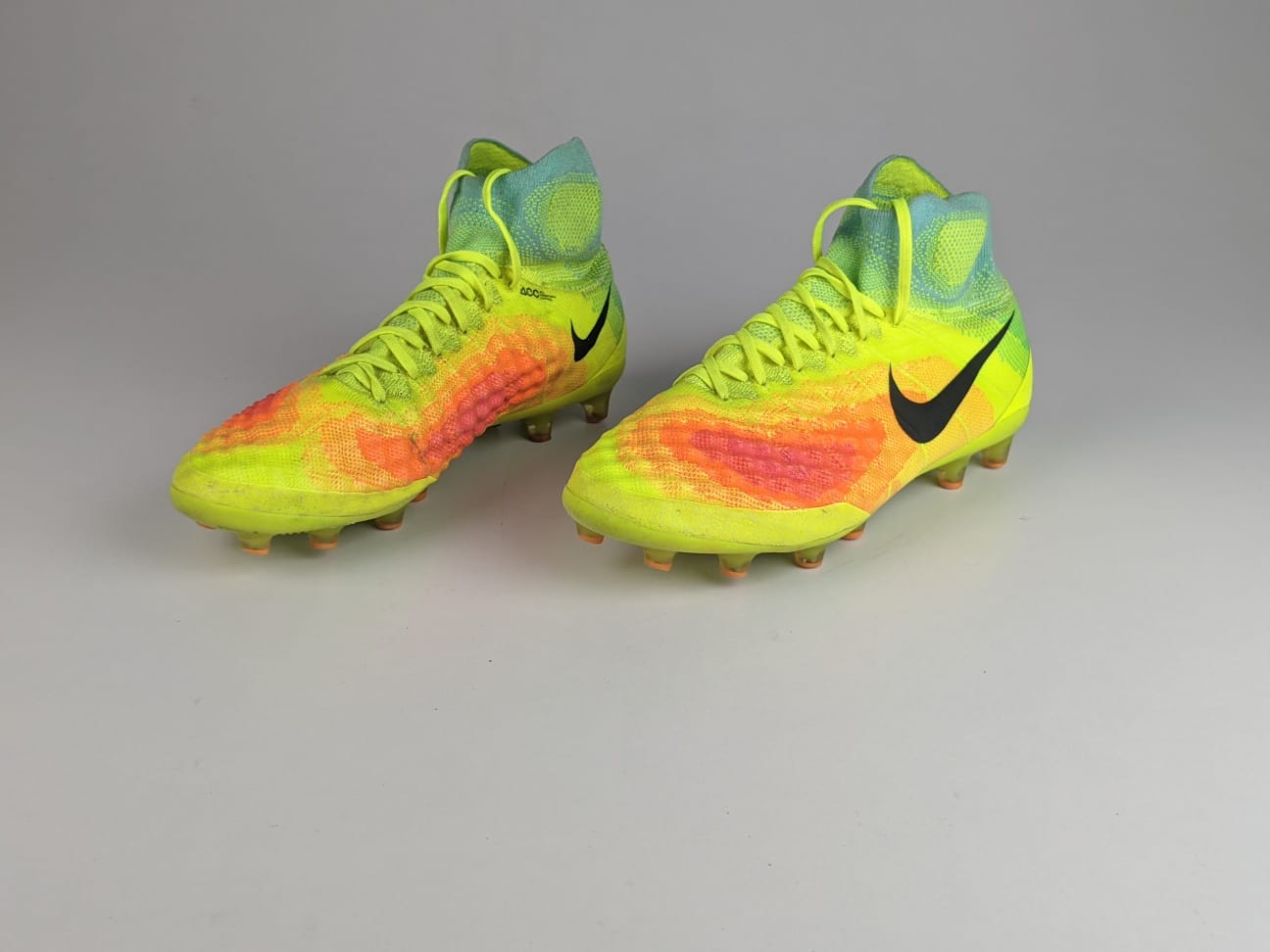 Nike Magista Obra II AG-PRO Volt/Black/Total Orange/Pink Blast