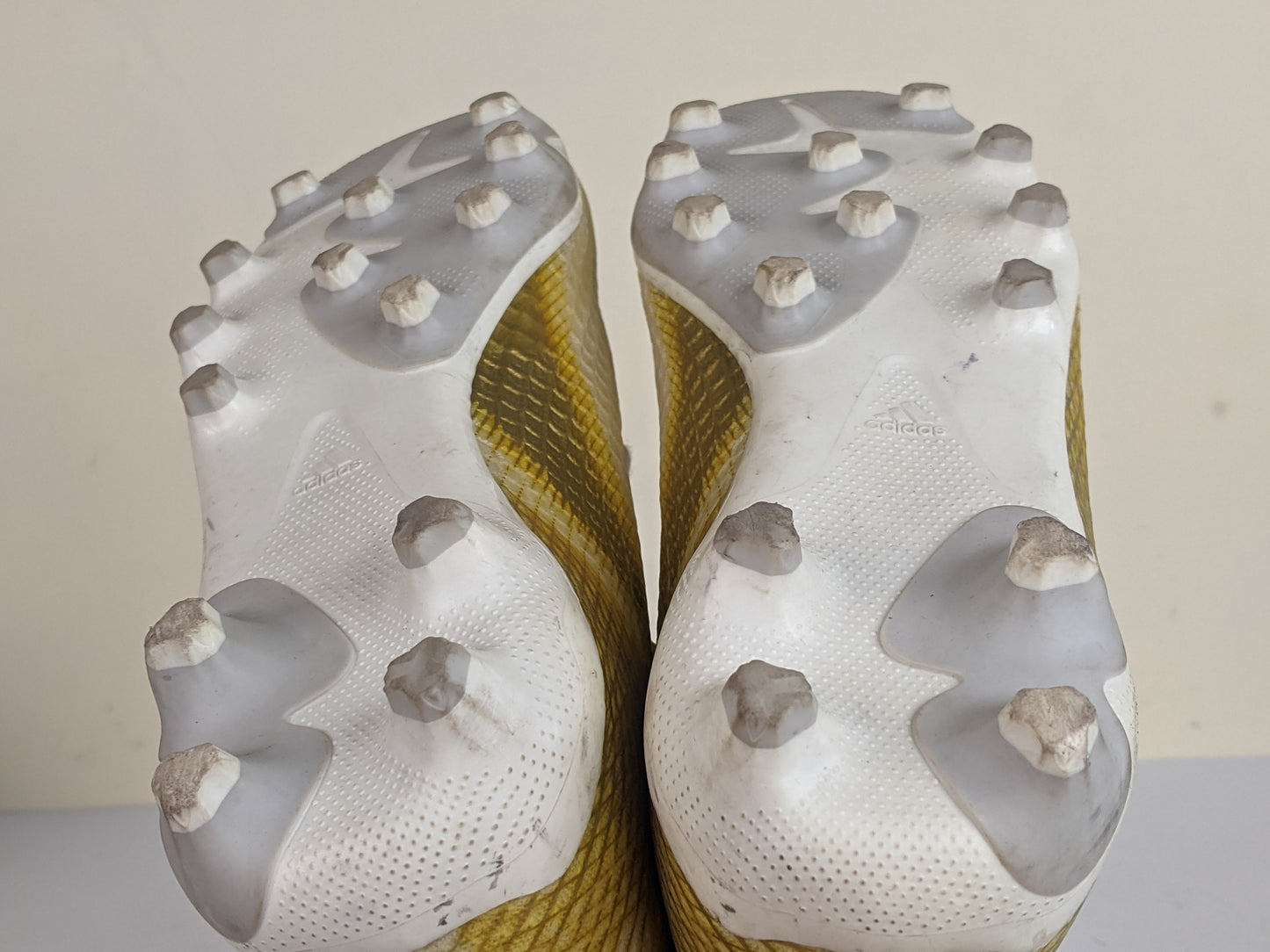 adidas X Ghosted .3 MG Inflight - Footwear White/Metallic Gold/Grey Two Kids