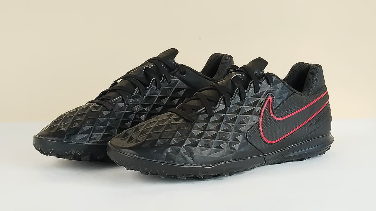 Nike Tiempo Legend 8 Club TF Black X Chile Red - Black/Chile Red/Dark Smoke Grey
