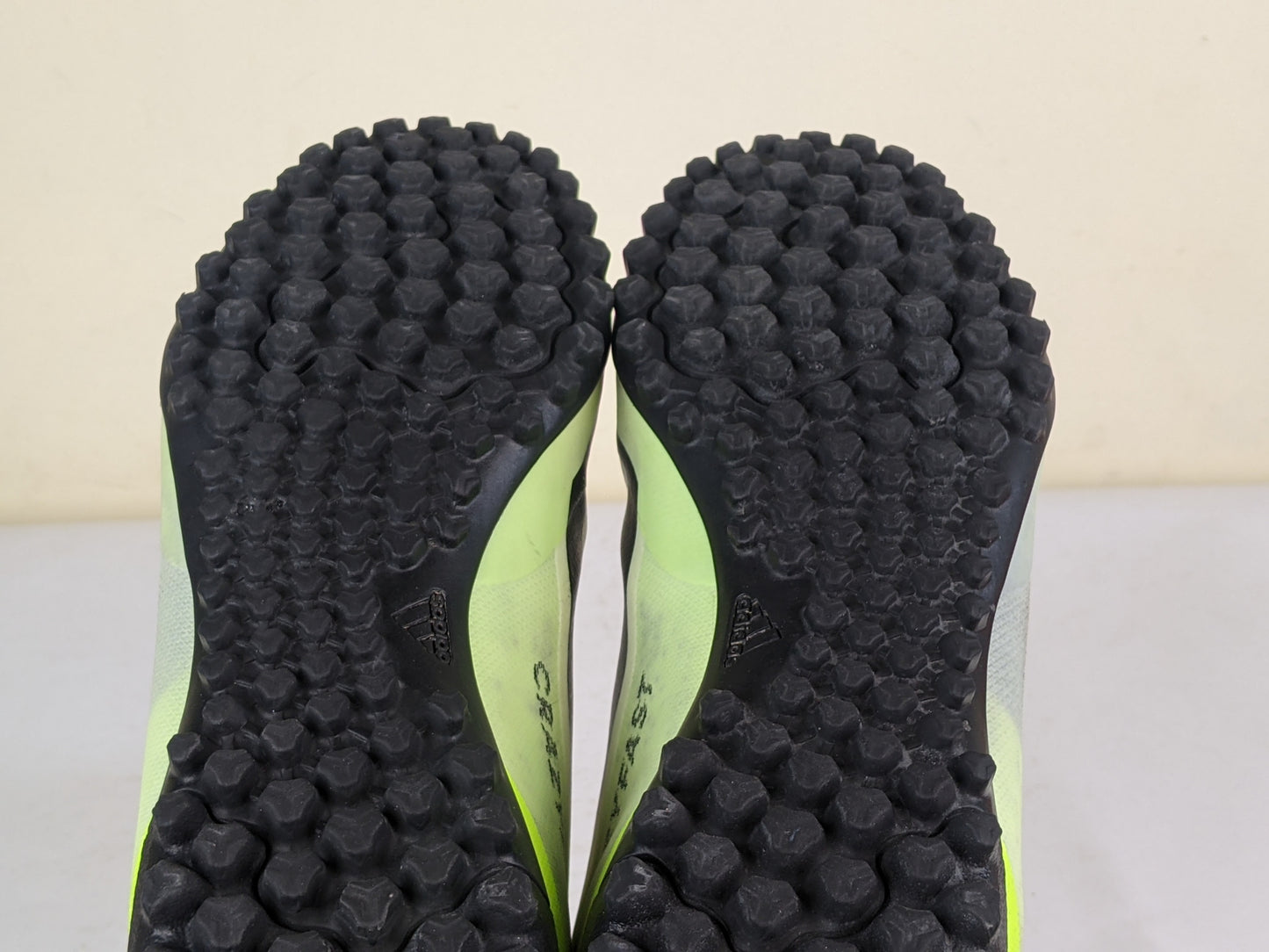 adidas X Crazyfast .4 TF Crazyrush - Footwear White/Core Black/Lucid Lemon