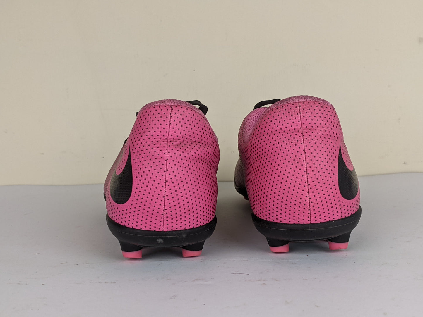Nike Bravata FG 'Pink/Black