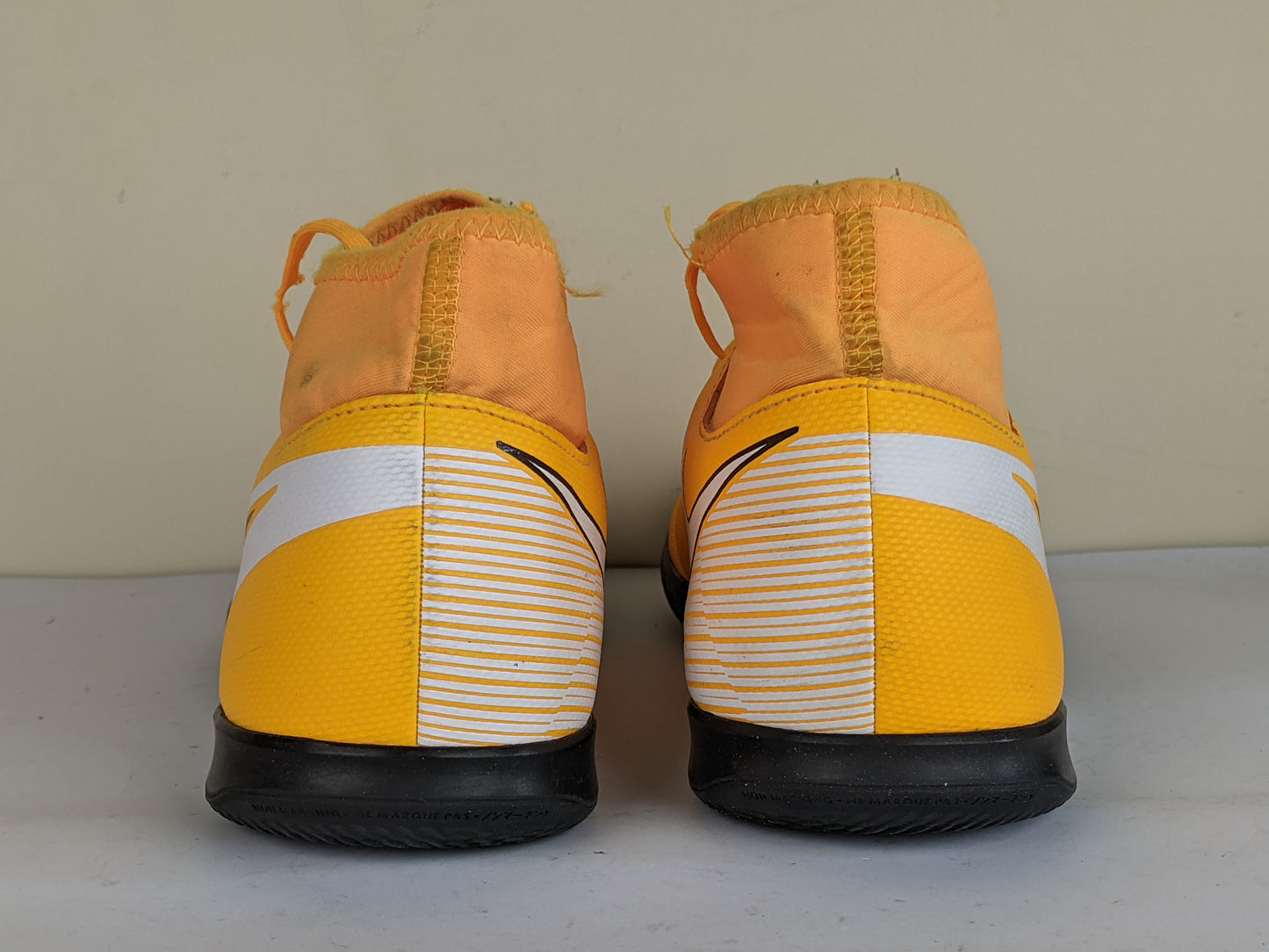 Nike Mercurial Superfly 7 Club IC Daybreak - Laser Orange/Black/White (Slightly Damaged)