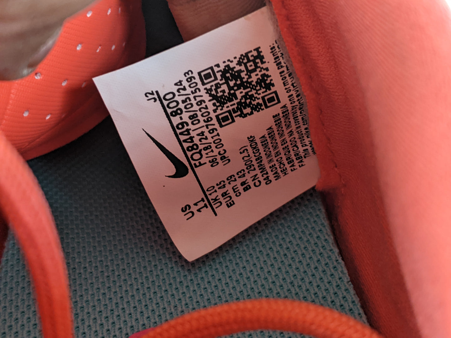 Nike Air Zoom Mercurial Vapor 16 Academy TF Mad Energy - Ember Glow/Aurora Green (Brand New)