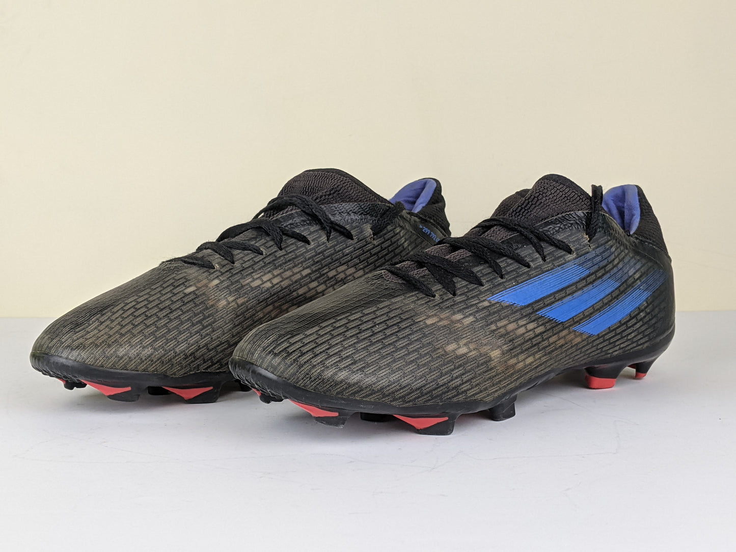 adidas X Speedflow .3 FG Edge of Darkness - Core Black/Sonic Ink/Solar Yellow