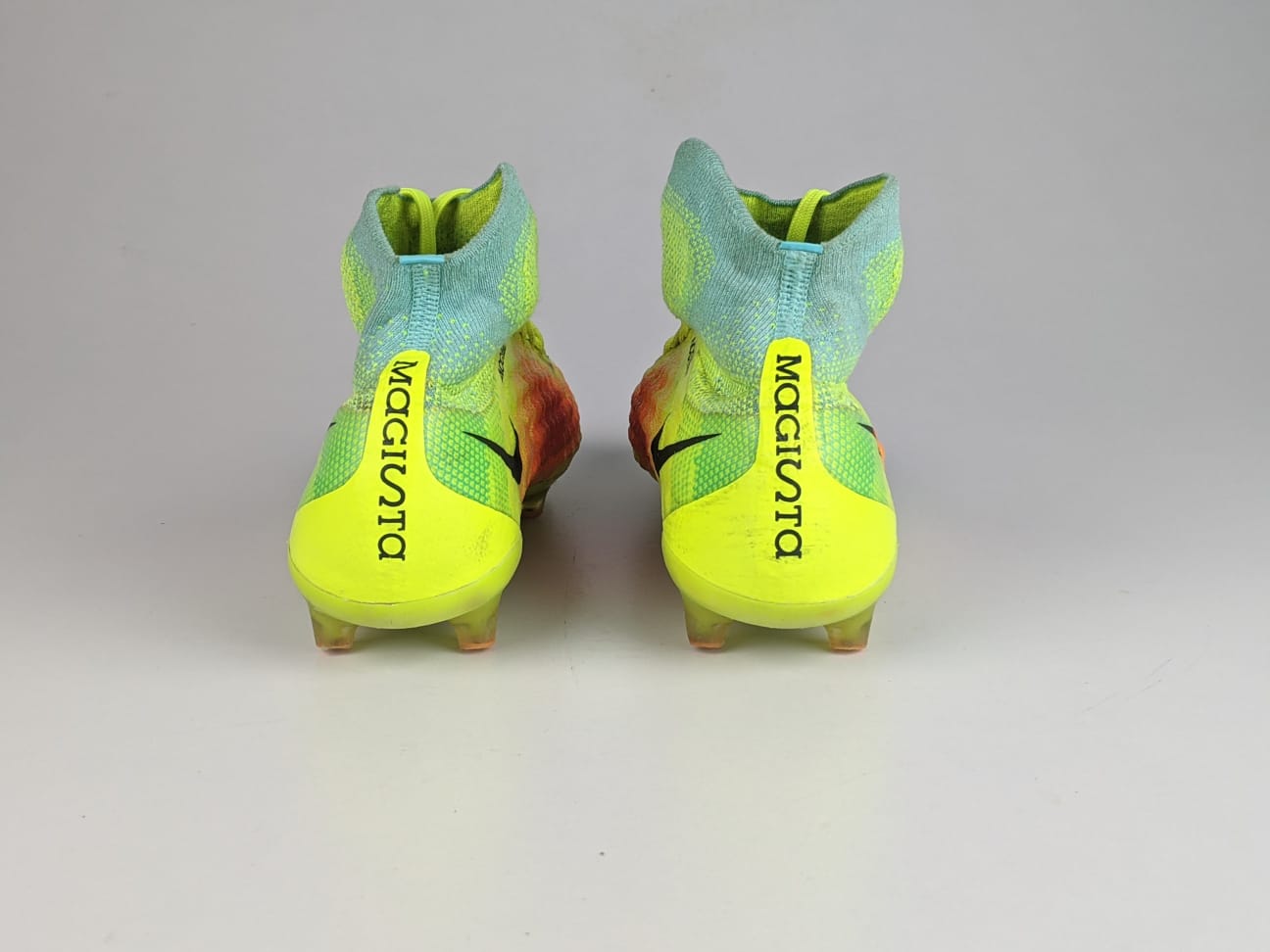 Nike Magista Obra II AG-PRO Volt/Black/Total Orange/Pink Blast